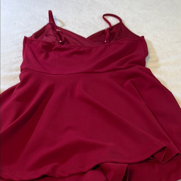🍷 Active USA Burgundy Romper Spaghetti Straps Wrap Skirt Overlay V Neck Mini - Picture 6 of 6